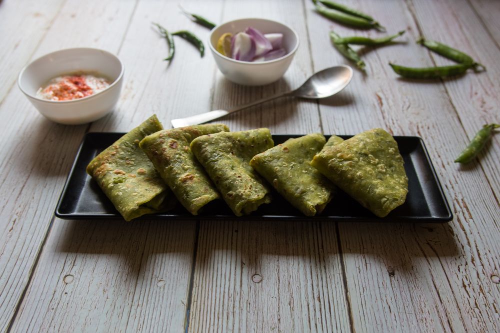 Methi Paratha Recipe - Classis Fenugreek Paratha Recipe